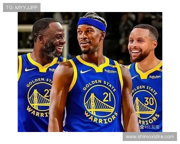 25到26赛季快船成历史最老球队勇士潜在首发创下平均年龄新纪录 25到26赛季快船成历史最老球队勇士潜在首发创下平均年龄新纪录